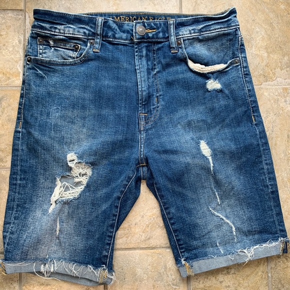 🌐American Eagle Shorts - Picture 2 of 2